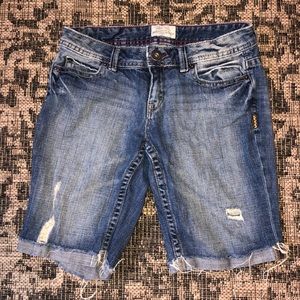 Size 3/4 ,  Aeropostale Jean Capri shorts!!!